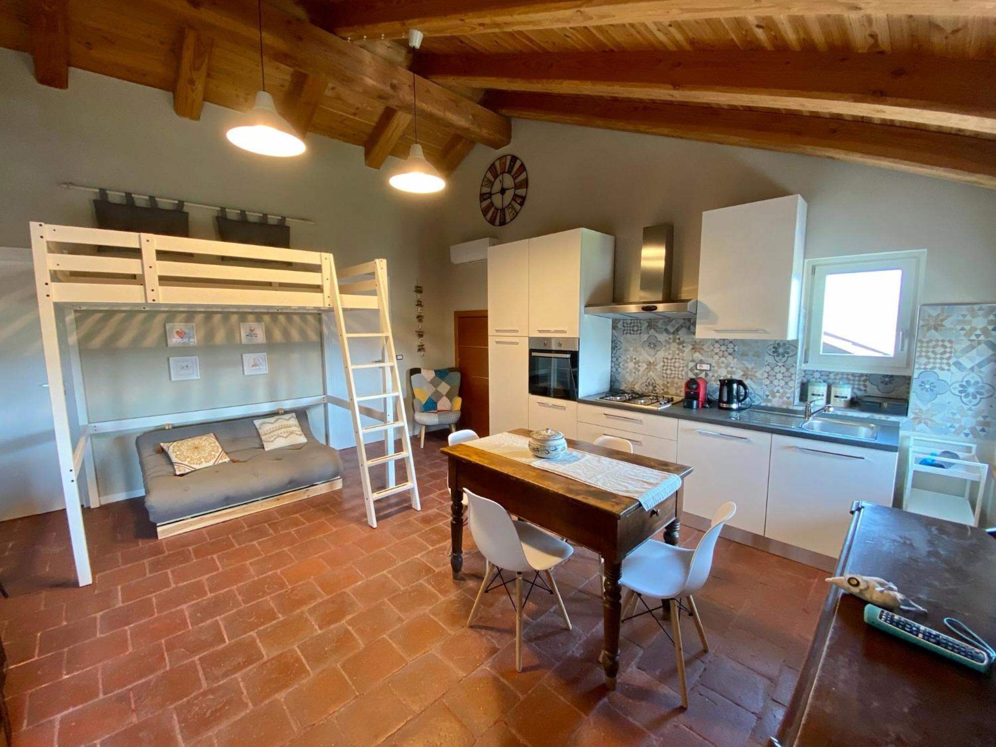 Apartamento Family Relais La Magnolia Villanova d'Asti Habitación foto