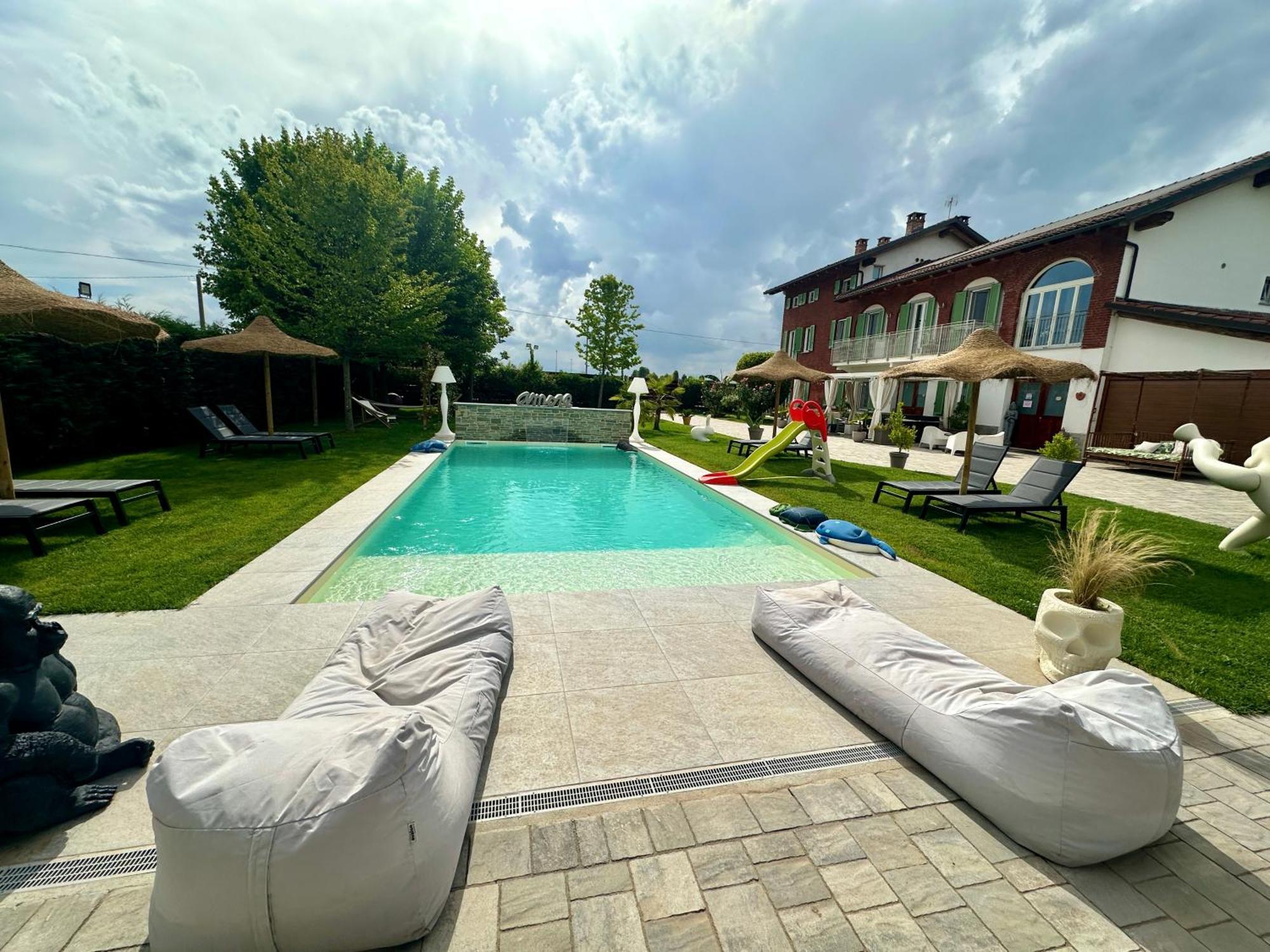 Apartamento Family Relais La Magnolia Villanova d'Asti Exterior foto