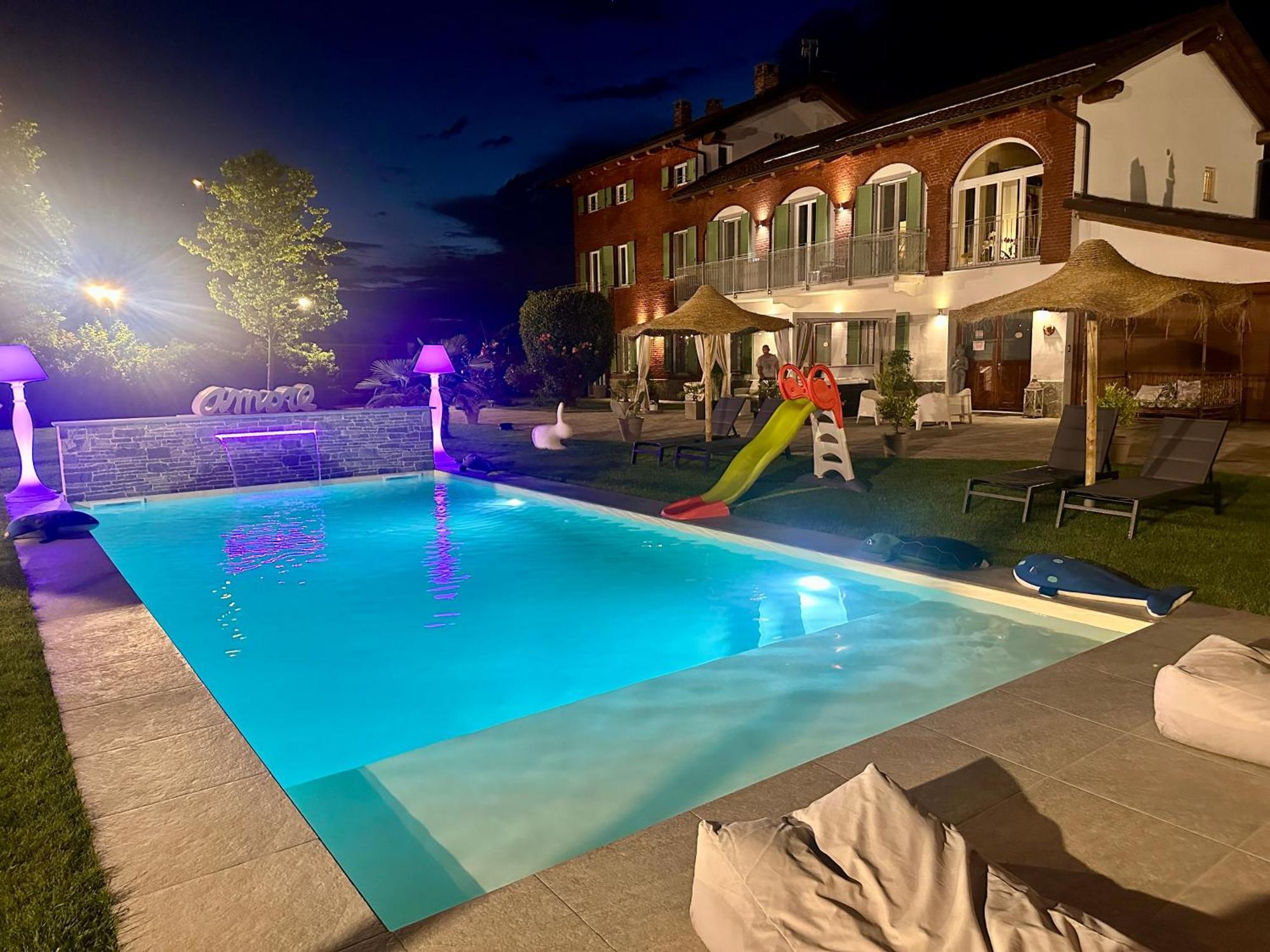 Apartamento Family Relais La Magnolia Villanova d'Asti Exterior foto